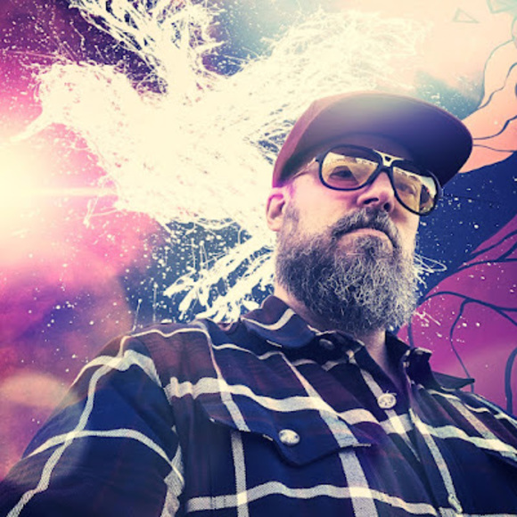 Meet your Posher, Thomas - Picture 1 of 1